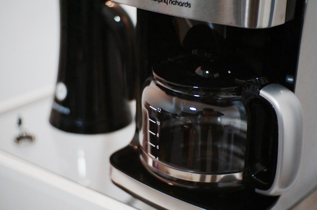 Comment faire du café avec une cafetière filtre ? 2 Comment faire du café avec une cafetière filtre